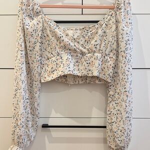 SHEIN Cream Floral Blouse with Long Sleeves